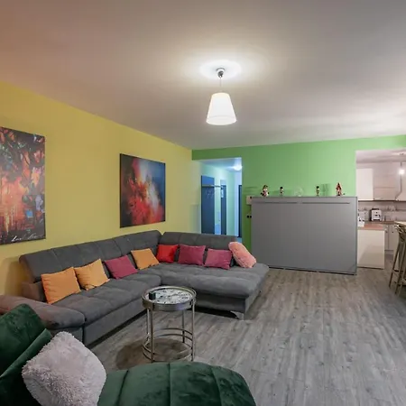 Anastasia Mountain - Poiana Apartment *